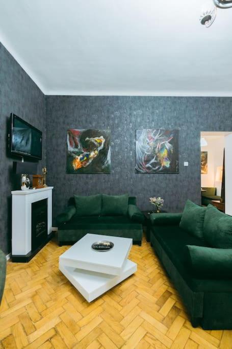 Ferienwohnung House Of Art Bukarest Exterior foto